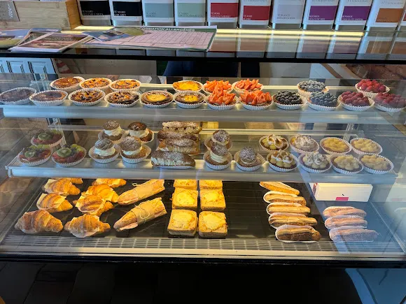 EM Pâtisserie Café Couture