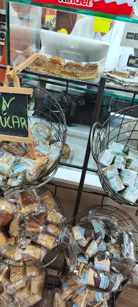 Chela Panaderia Bolleria Pasteleria