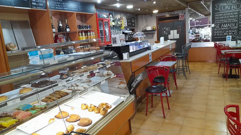 EMMY Pastisseria - Cafetería - Panadería