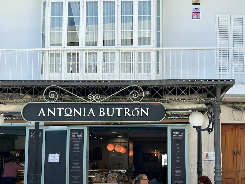 Antonia Butrón - Fábrica en Chiclana de la Frontera - foto 2