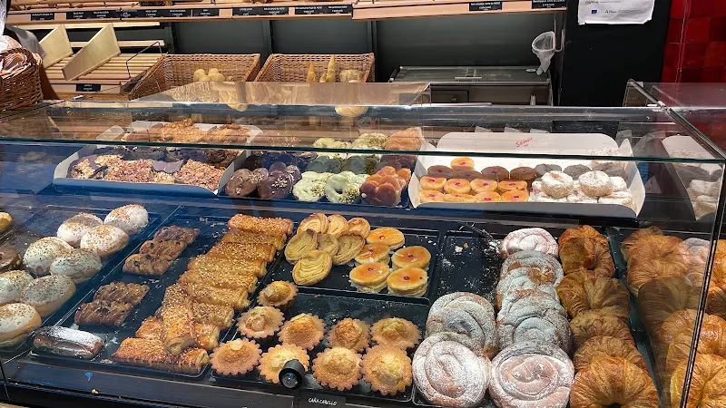Panadería Confitería Salvador Huelin - Málaga