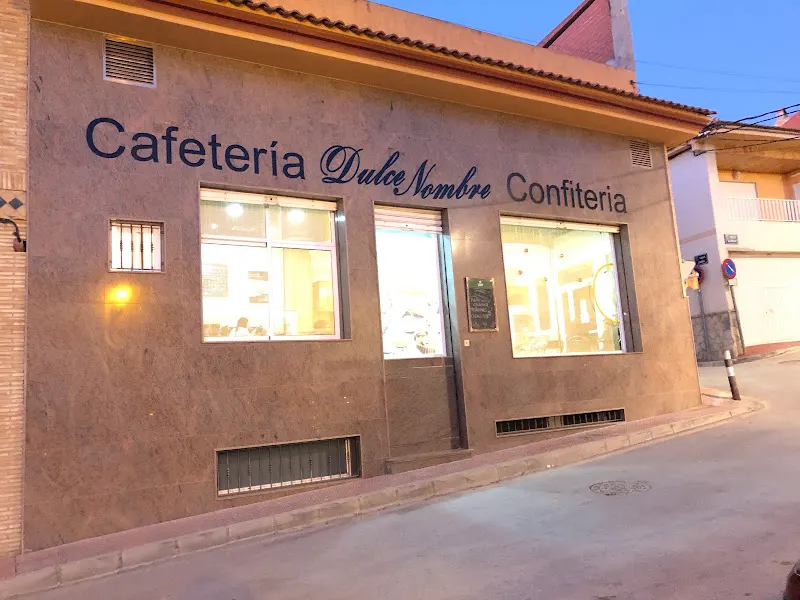 Panadería-Confiteria DULCE NOMBRE - Panadería en Molina de Segura - foto 2