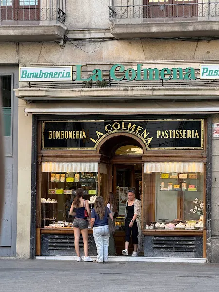 La Colmena - Pastelería en Barcelona - foto 2
