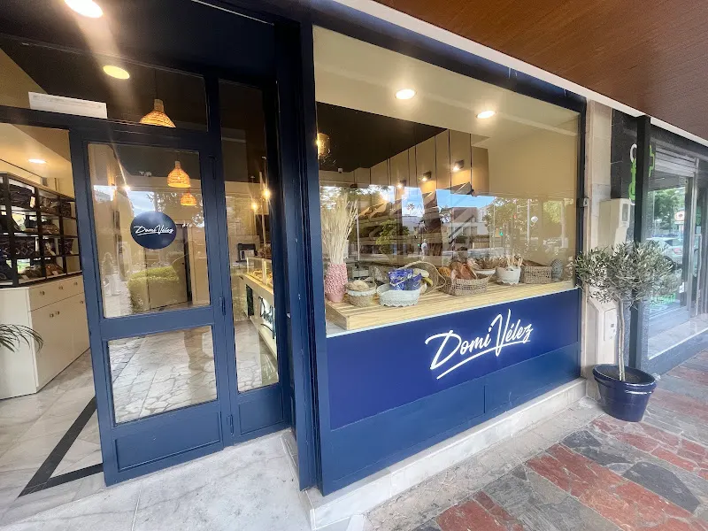 Domi Velez Bakery Nervion - Panadería en Sevilla - foto 2