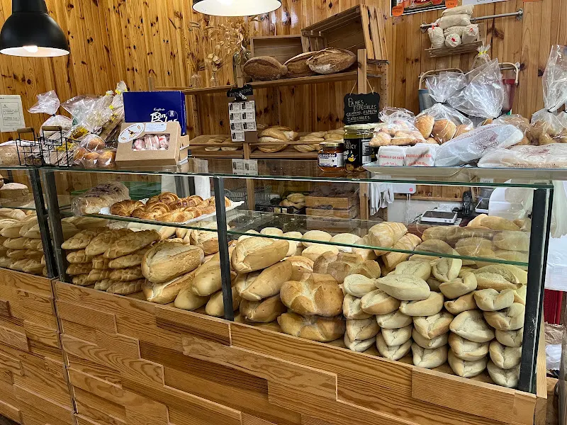 Panadería La Espiga - Panadería en Sevilla - foto 2