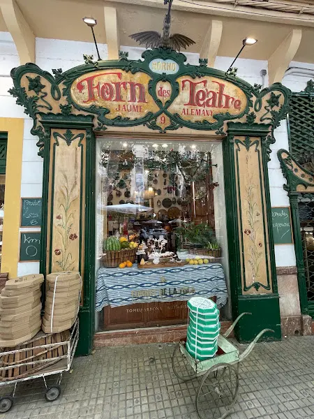Fornet de la Soca (Antic Forn des Teatre) - Panadería en Palma - foto 2