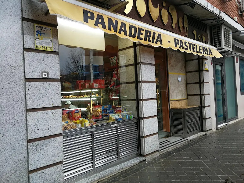 Panaderia-Pasteleria Divipeq