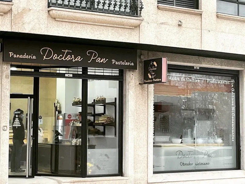 por Av. de Castelao - en Vigo - foto 2