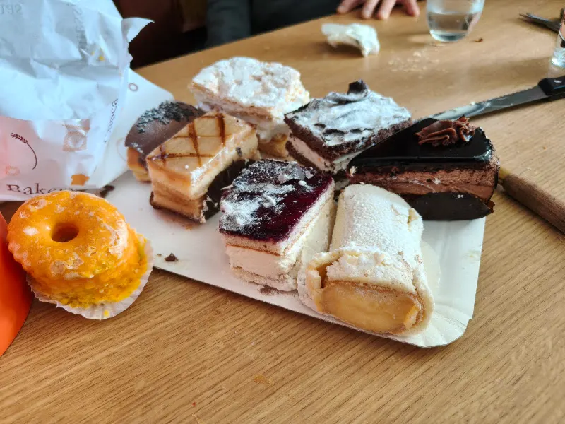 Panaderia Confiteria La Tiendina de Moni 2 - Gijón