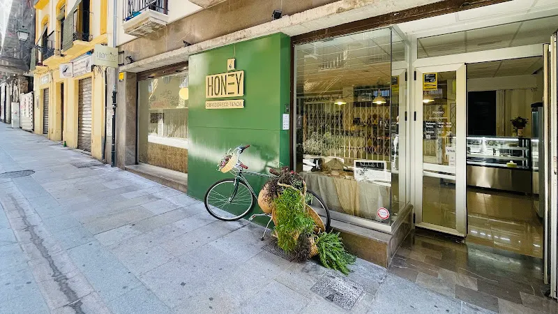 HONEY obrador, eco-tienda - Pastelería en Granada - foto 2