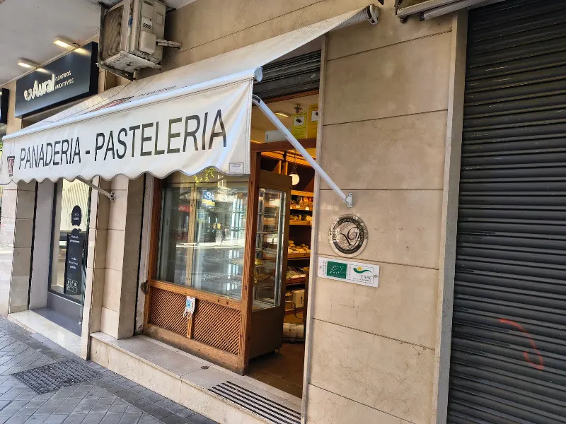 Panadería La Gracia de Dios Calle Doctor Oloriz