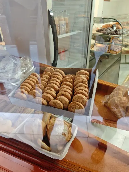 Panadería Bollería Margarita Alonso Cano - Panadería en Granada - foto 2