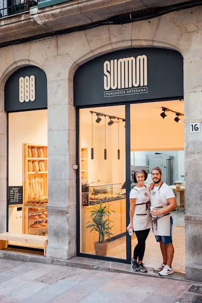 Summum Panadería Artesana - Panadería en Oviedo - foto 2