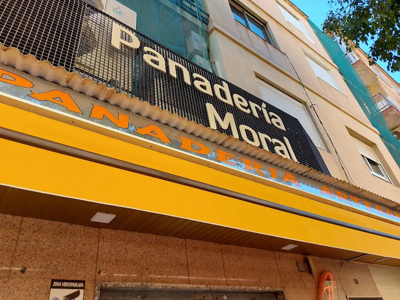 Panadería Artesana Hnas. Moral - Panadería en Cartagena - foto 2