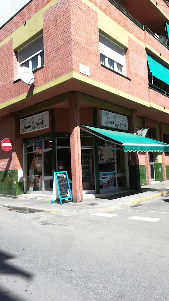 Forn de pa Sant Jordi - Panadería en Sabadell - foto 2