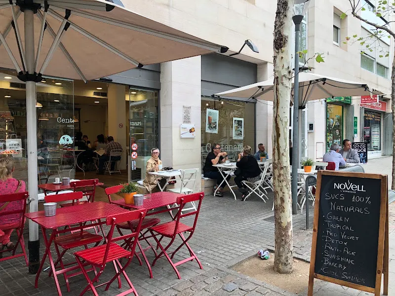 Forn Centenari - Pastelería en Sabadell - foto 2
