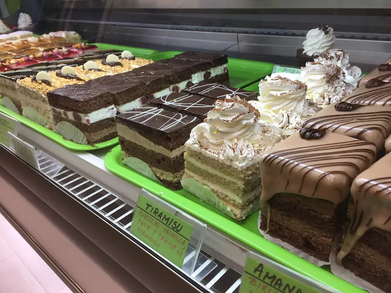 Cafetería Pastelería Dobrogea