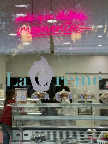 La Crème Bakery - Pastelería en Almería - foto 2