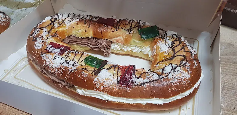 Panadería Cisneros 17
