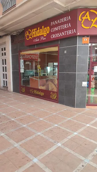 Panadería Artepan y Dulces El Manchego Hidalgo S L. - Panadería en Albacete - foto 2