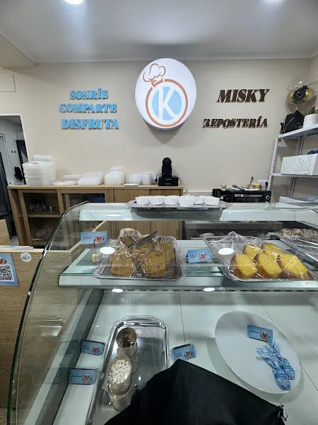 MISKY REPOSTERIA - Alcorcón