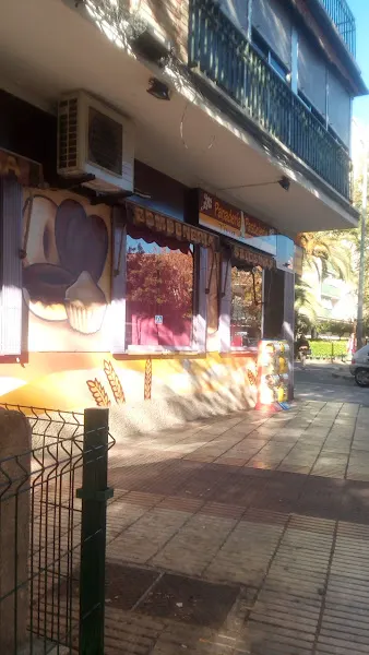 Panadería - Pastelería Tina & Tere - Panadería en Alcorcón - foto 2