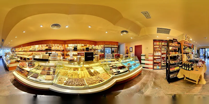 La Tahona Delicatessen