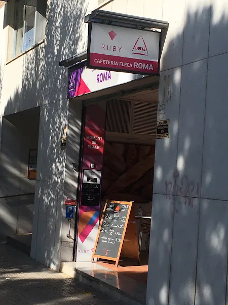 Cafetería y panadería Roma - Panadería en Tarragona - foto 2