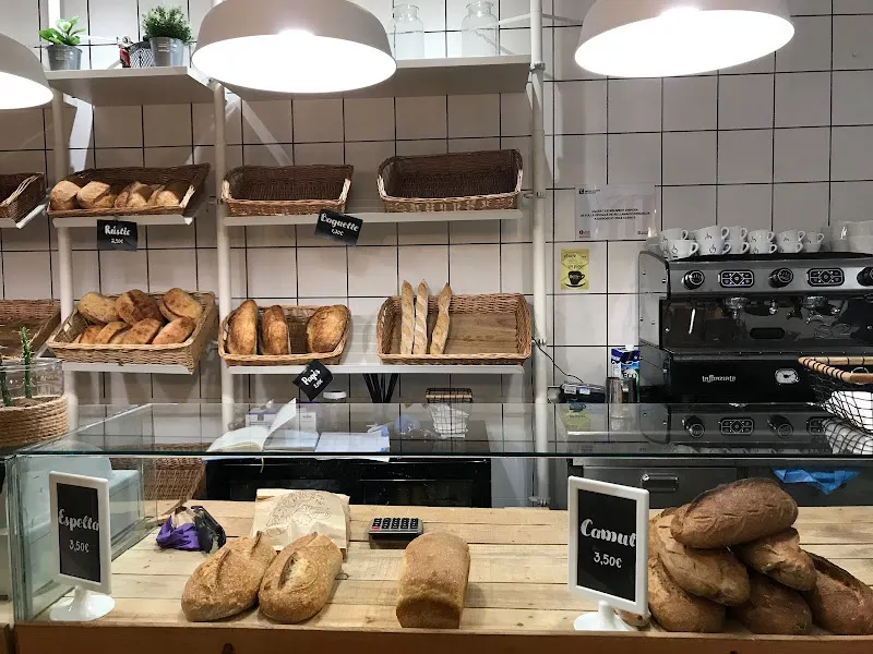 Crusteau - Panadería en Tarragona - foto 2
