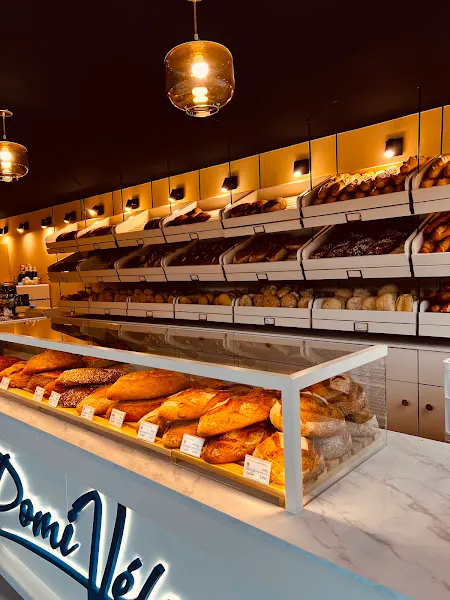 Panadería Domi Vélez - Panadería en Dos Hermanas - foto 2