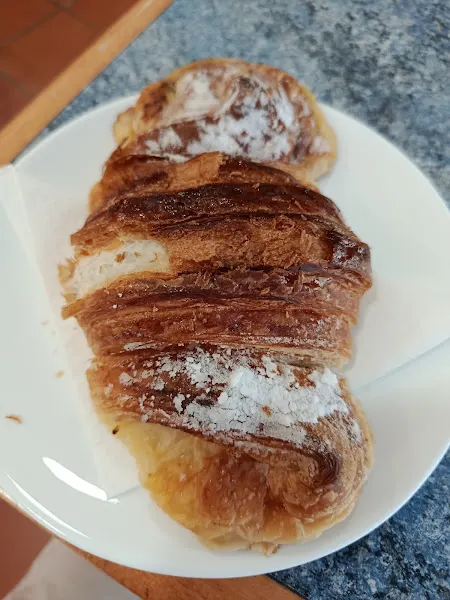 Pastelería Rocío - Panadería en Mataró - foto 2