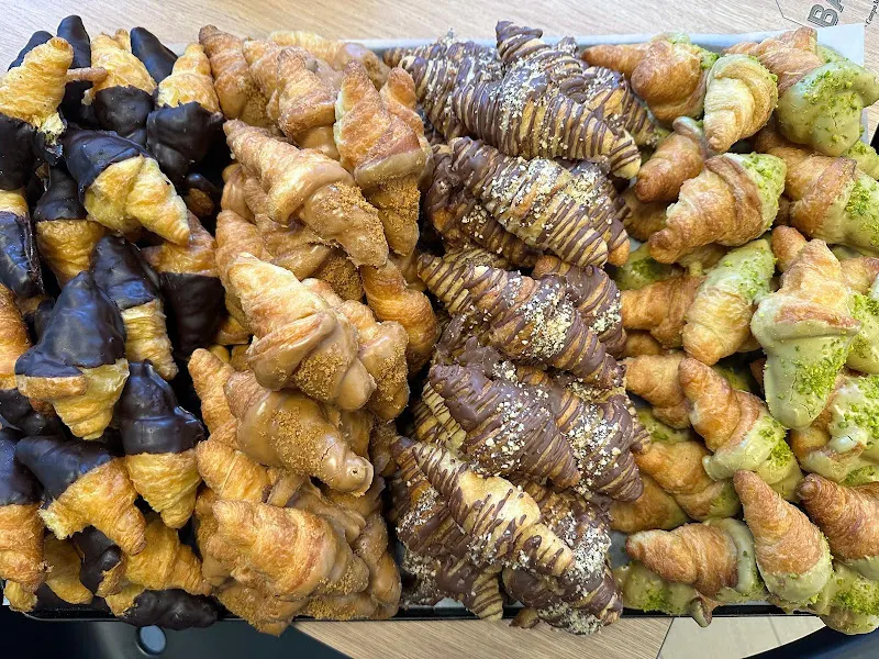 Pastelería Cafetería La Artesana