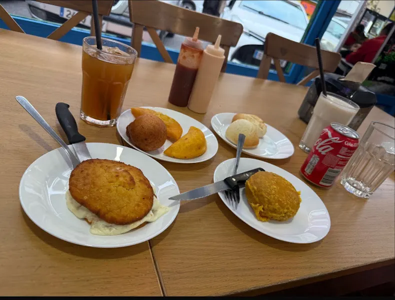 Panadería y Cafetería Gustapan - Alcobendas