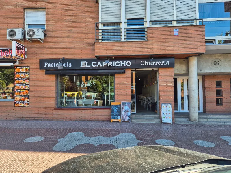El Capricho - Avenida de España - Panadería en San Sebastián de los Reyes - foto 2