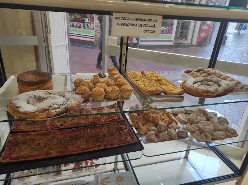 Francesc Xavier Caelles Bertran - Panadería en Reus - foto 2