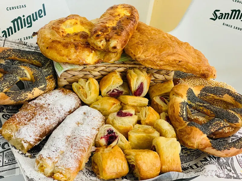 Pasteleria C&M Torrevieja - Torrevieja