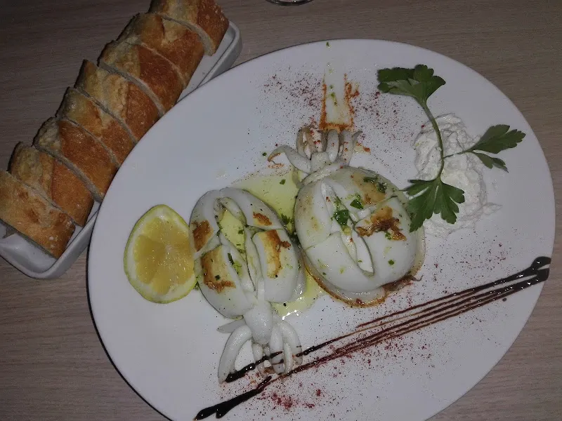 La Tahona - Panadería/Pastelería/Café/Bar - Bar de tapas en Girona - foto 3