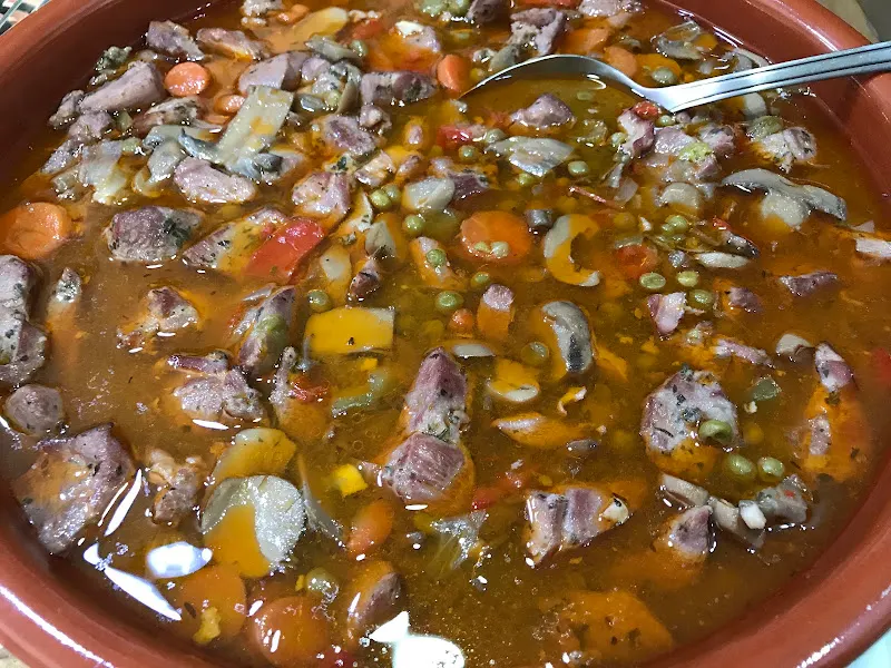 La TIENDA Panaderia Y Comida Casera