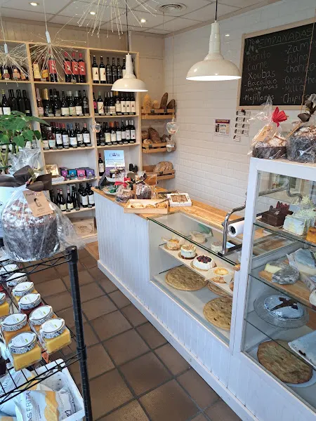 CASA PEDRALES - Panadería en Rozas de Madrid (Las) - foto 2