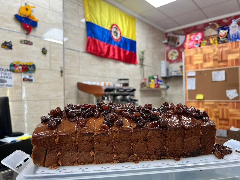 Aquí Hay Pan - Panadería Colombiana en Orihuela - Orihuela
