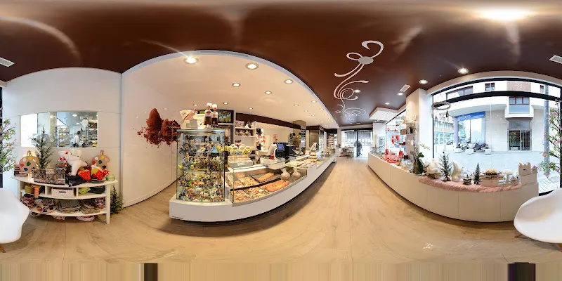 Pastisseria El Cigne - Pastelería en Manresa - foto 2