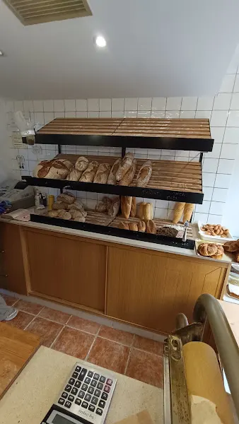 Panadería La Artesana - Panadería en Ferrol - foto 2