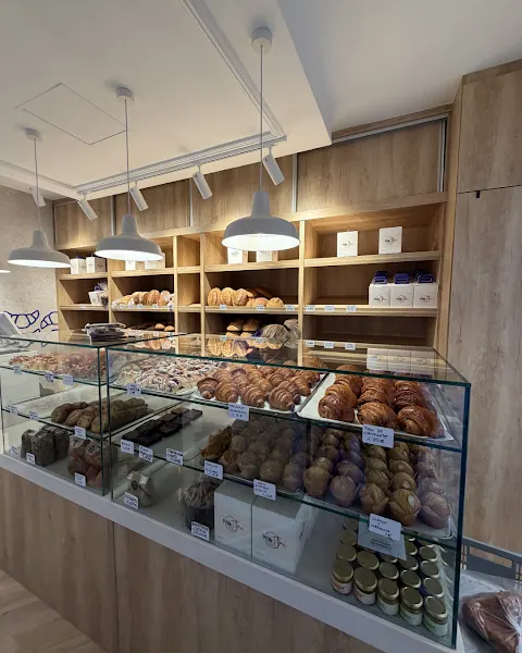 Carapan Bakery - Panadería en Ciudad Real - foto 2