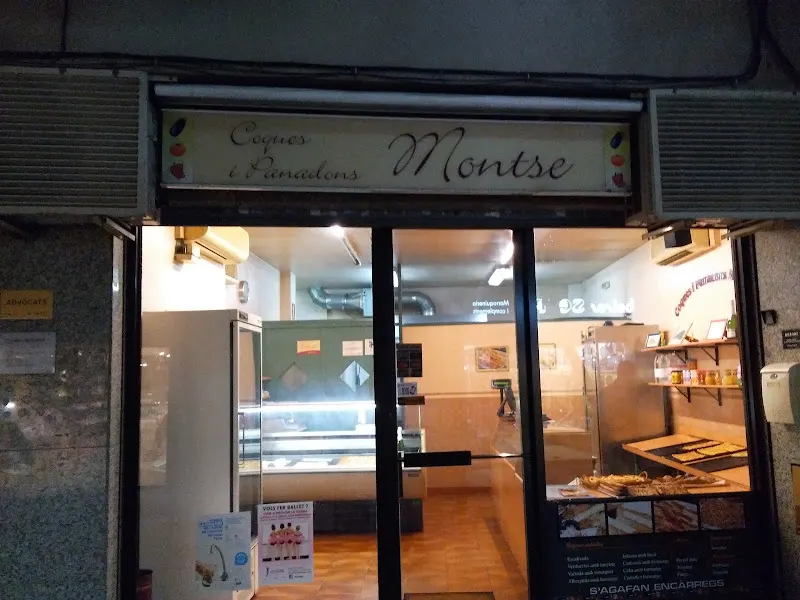 Coques i Panedons Montse - Panadería en Rubí - foto 2