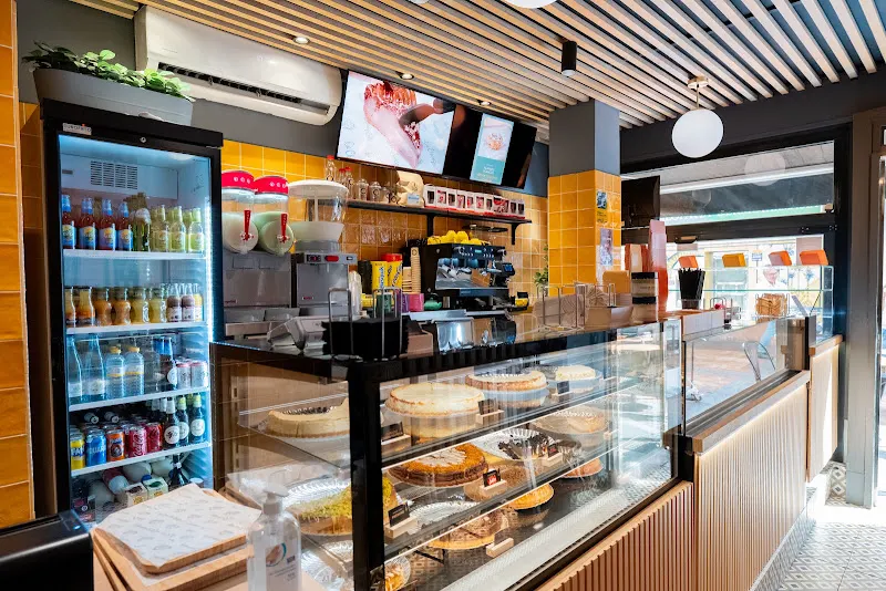 La Cheesequería - Tienda de tartas en Fuengirola - foto 2