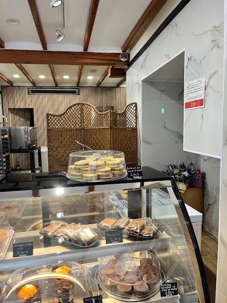 Cell Empanadas - Panadería en Benidorm - foto 2
