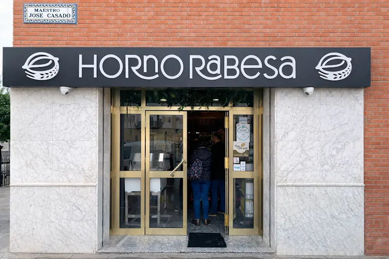 Panadería Horno Rabesa - Panadería en Alcalá de Guadaíra - foto 2