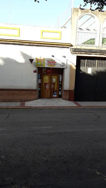 Panaderia V Alimentación Mari & Mari Punto de Pan Caliente - Alcalá de Guadaíra