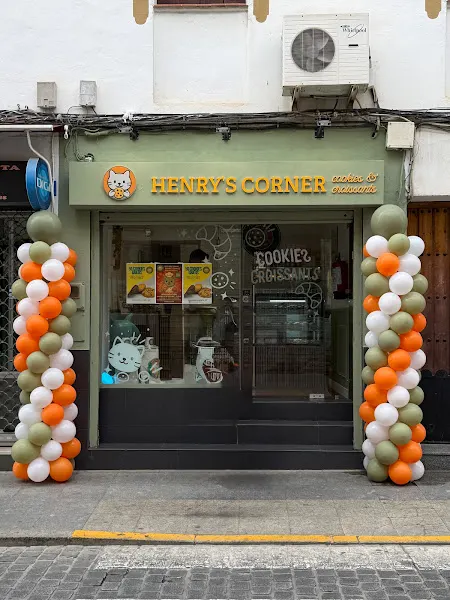 Pastelería Henry's Corner - Pastelería en Alcalá de Guadaíra - foto 2
