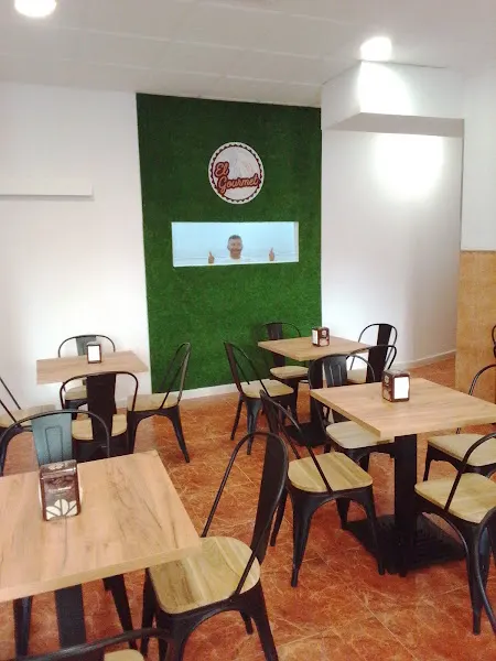 Panadería y cafetería El Gourmet - Panadería en Molina de Segura - foto 2